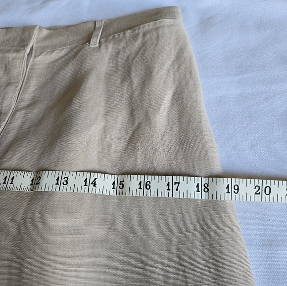 Aritzia Babaton US8 wide-legged trouser pants, tan with a pink undertone - Picture 9 of 12